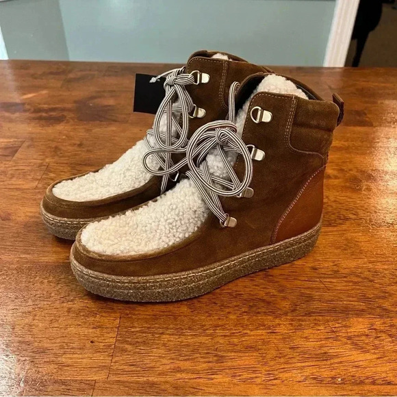 Aquatalia Shoes - New Aquatalia Taelyn Suede Shearling Bootie Walnut Caramel size 5.5